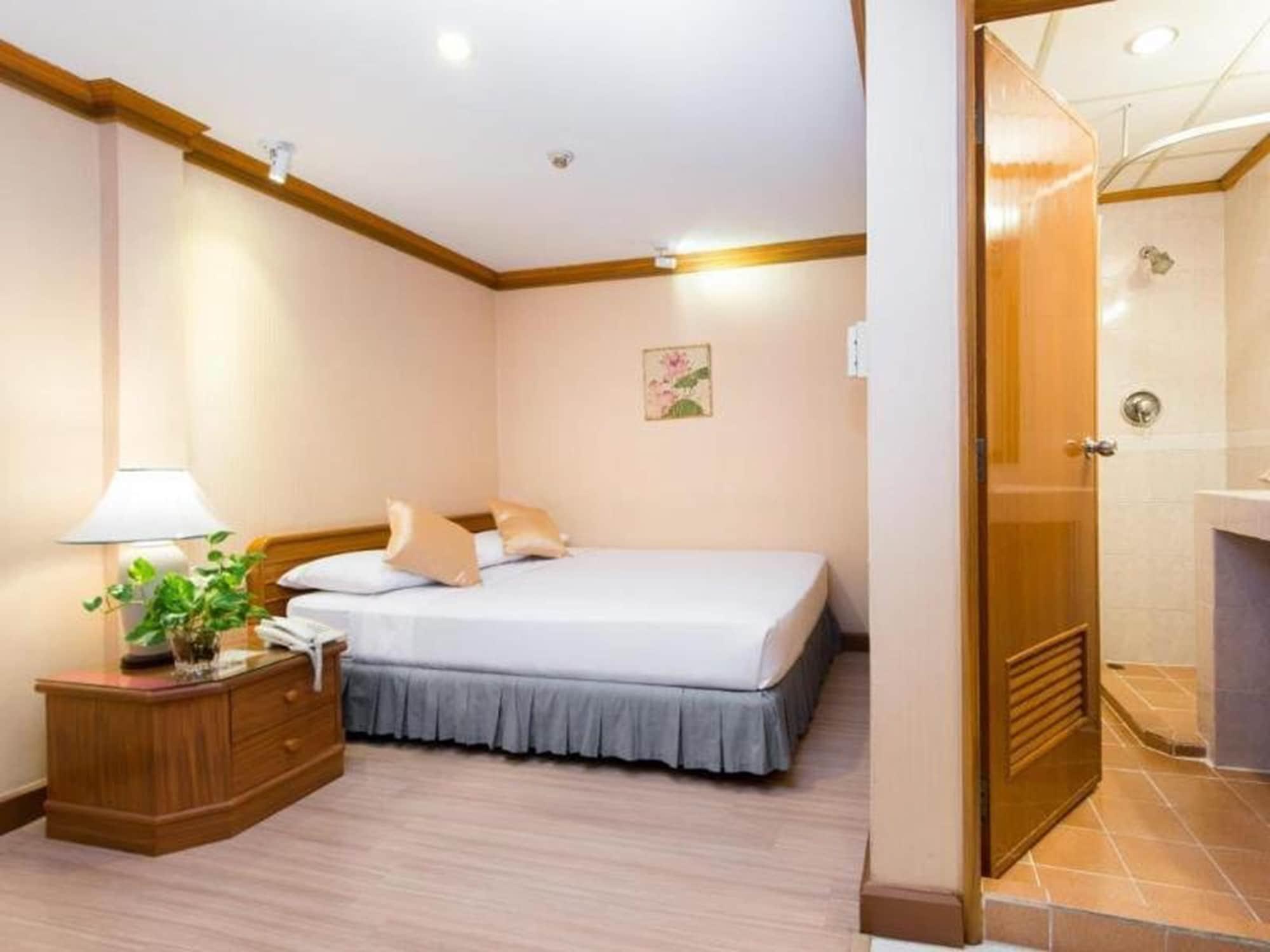 Wall Street Inn, Bangkok Esterno foto
